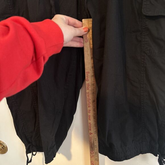 Lot of 2 St Johns Bay Women 24W Blue & Black  Capri MidRise Adj Drawstrings - Picture 3 of 14